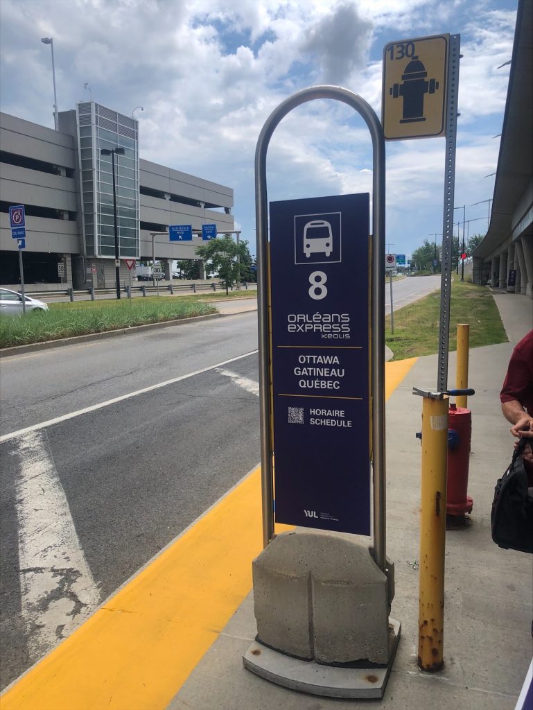 Service à l'Aéroport International Montréal Trudeau arrêt orléans express aéroport de montréal